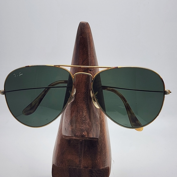 Vintage B&L Ray-Ban Aviator Sunglasses & Case - Picture 2 of 11